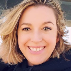 Meet your Posher, Sharon